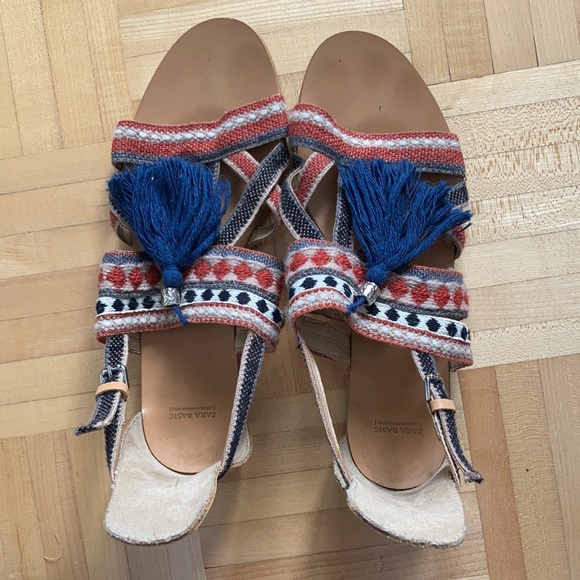 Zara tan/brown leather strappy blue tassel flat sandals, women’s EUR 37 / US 6.5 - Picture 11 of 13